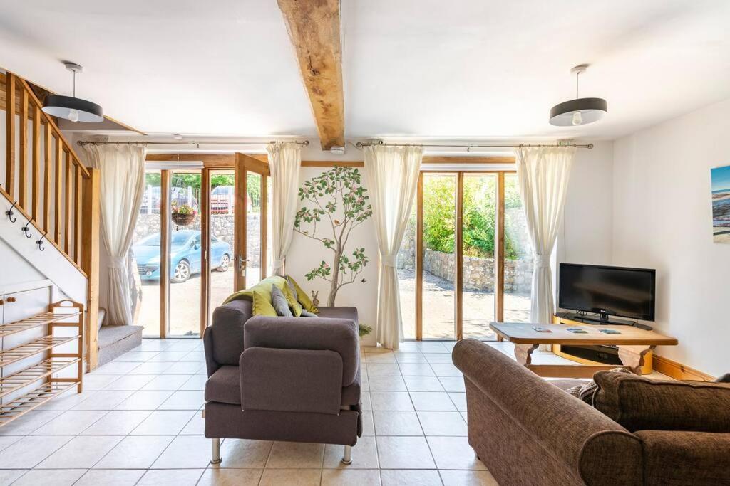 Beech Cottage, Spacious Rural Retreat Usk Exterior photo